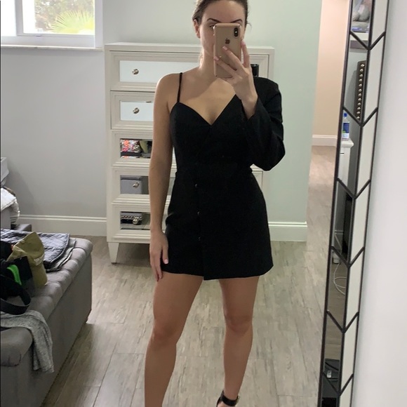 Tuxedo dress - Picture 2 of 3